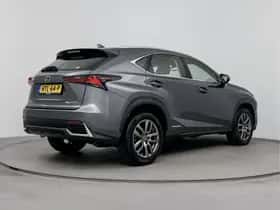 Lexus NX (2020) thumbnail 2