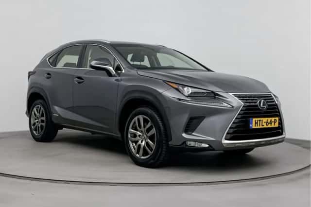 Lexus NX (2020) thumbnail 11