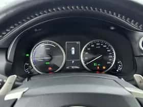 Lexus NX (2020) thumbnail 15