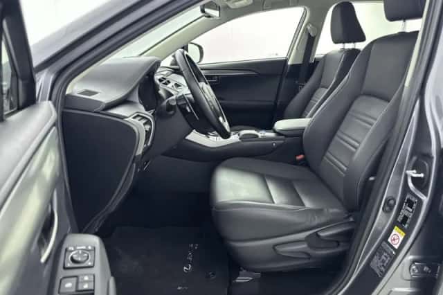 Lexus NX (2020) thumbnail 7
