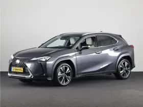 Lexus UX (2024)