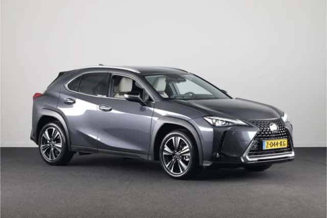 Lexus UX (2024) thumbnail 26