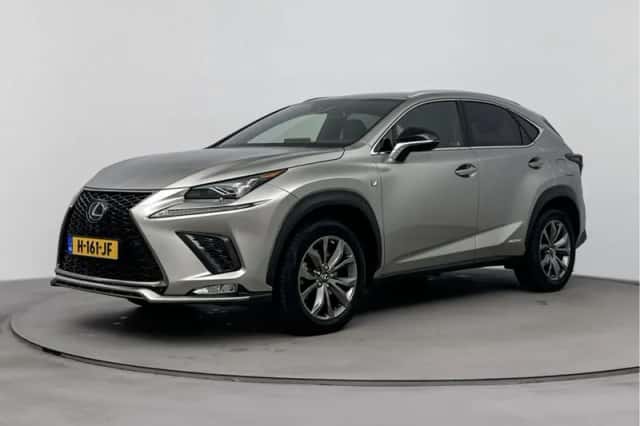 Lexus NX (2020) thumbnail 1