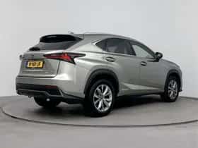 Lexus NX (2020) thumbnail 2