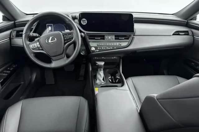 Lexus ES (2024) thumbnail 19