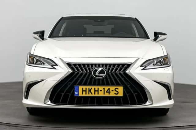 Lexus ES (2024) thumbnail 34