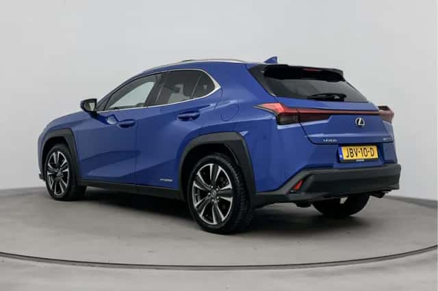 Lexus UX (2020) thumbnail 15