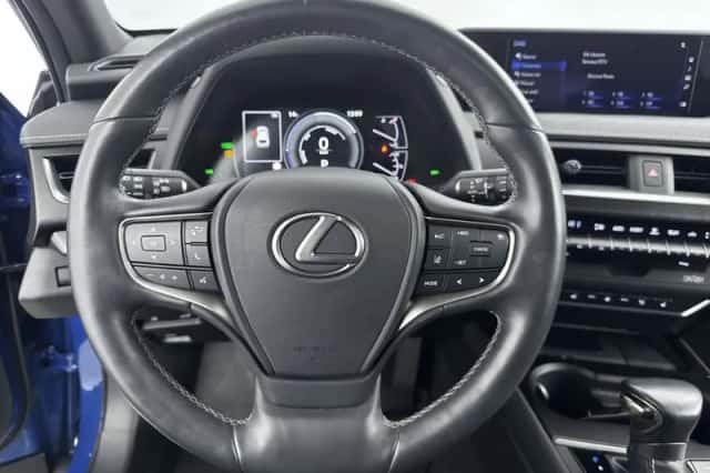 Lexus UX (2020) thumbnail 19