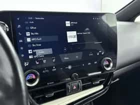 Lexus NX (2022) thumbnail 6