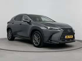 Lexus NX (2022) thumbnail 11