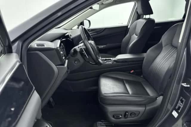 Lexus NX (2022) thumbnail 13