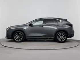 Lexus NX (2022) thumbnail 3