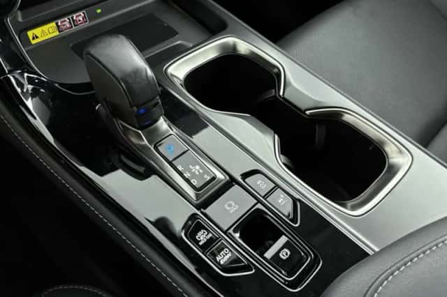 Lexus NX (2022) thumbnail 6