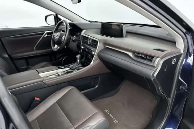 Lexus RX (2019) thumbnail 29