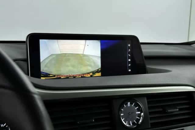 Lexus RX (2019) thumbnail 9