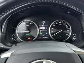 Lexus NX (2016) thumbnail 6