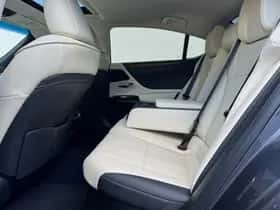 Lexus ES (2022) thumbnail 20