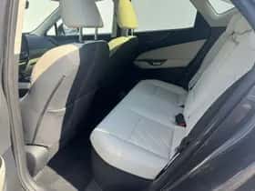 Lexus NX (2025) thumbnail 7