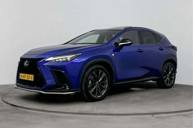 Lexus NX (2023) thumbnail 1