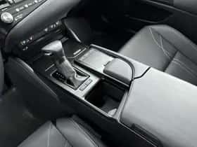 Lexus ES (2021) thumbnail 12