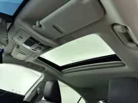 Lexus ES (2021) thumbnail 23