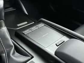 Lexus ES (2021) thumbnail 29