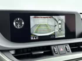 Lexus ES (2021) thumbnail 9