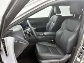 Lexus RX (2024) thumbnail 17