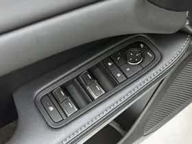 Lexus RX (2024) thumbnail 26