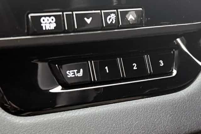 Lexus RX (2024) thumbnail 27