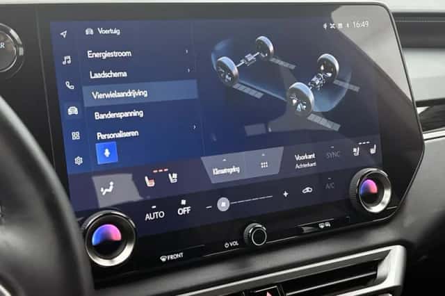 Lexus RX (2024) thumbnail 40