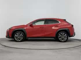 Lexus UX (2024) thumbnail 3