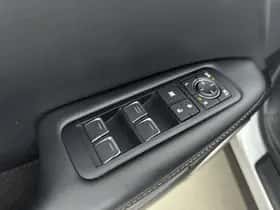 Lexus RX (2018) thumbnail 11