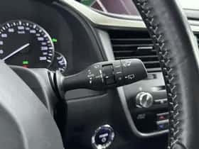 Lexus RX (2018) thumbnail 12