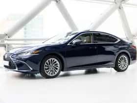 Lexus ES (2022) thumbnail 29