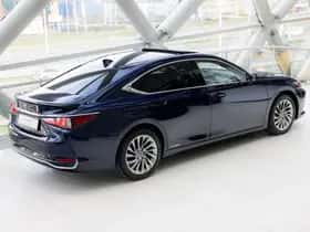 Lexus ES (2022) thumbnail 35