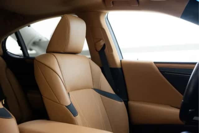Lexus ES (2022) thumbnail 44