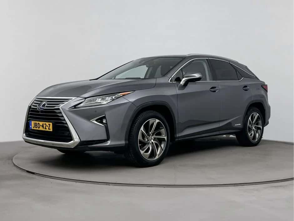 Lexus RX (2018) — foto 1