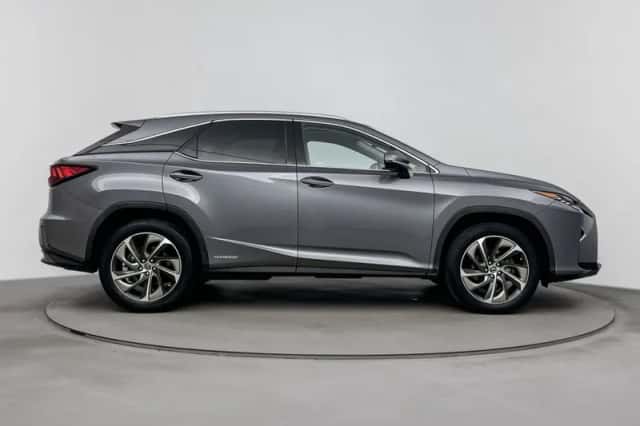 Lexus RX (2018) thumbnail 16