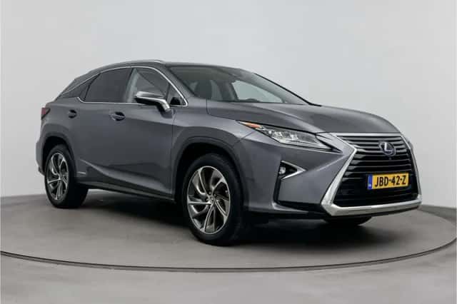 Lexus RX (2018) thumbnail 17