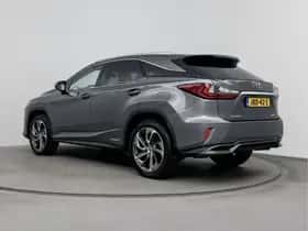 Lexus RX (2018) thumbnail 18
