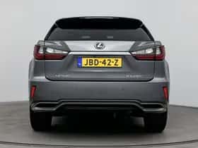 Lexus RX (2018) thumbnail 29