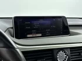 Lexus RX (2018) thumbnail 7