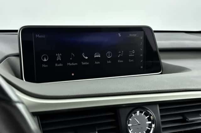 Lexus RX (2018) thumbnail 8