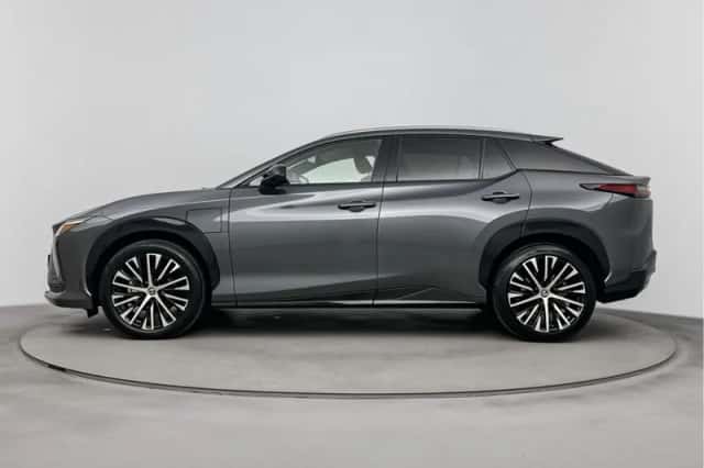 Lexus RZ (2025) thumbnail 3