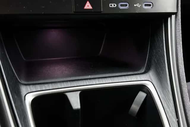 Lexus LBX (2025) thumbnail 25