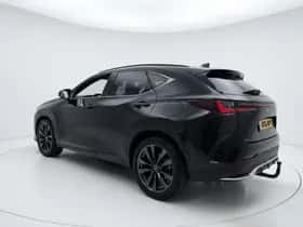 Lexus NX (2023) thumbnail 2