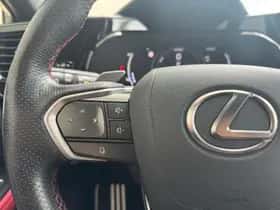 Lexus NX (2023) thumbnail 14