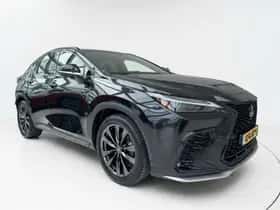 Lexus NX (2023) thumbnail 3