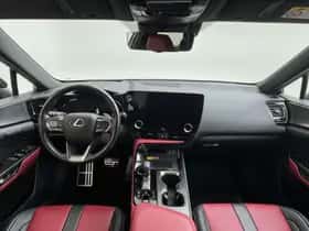 Lexus NX (2023) thumbnail 6